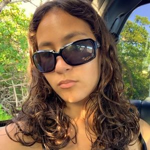 Meet your Posher, Jade